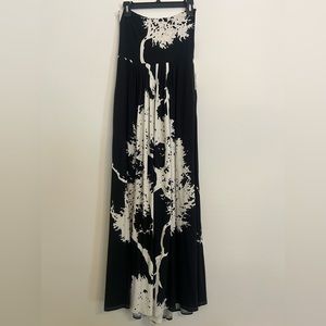 Strapless long maxi dress